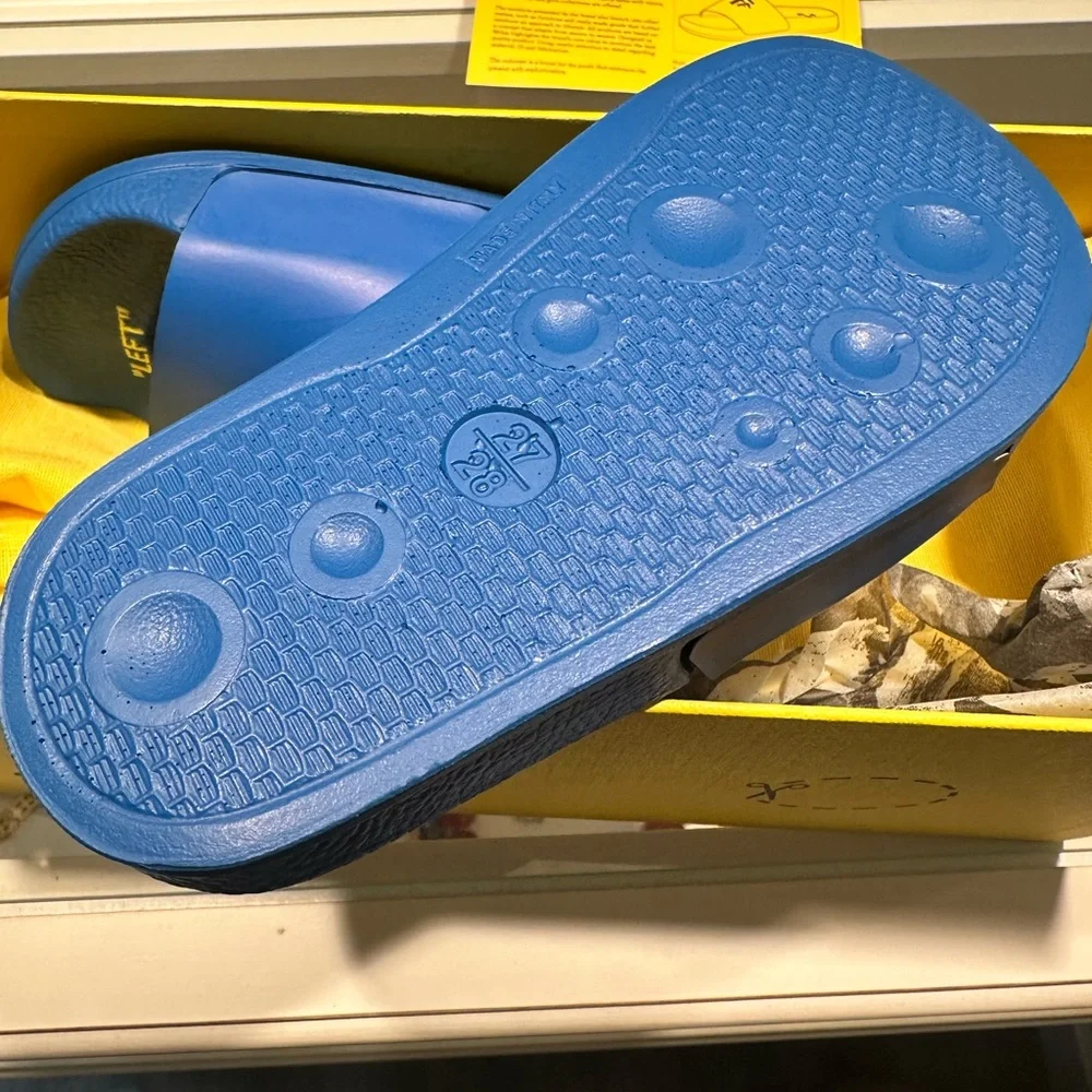 Toddler off white slides
